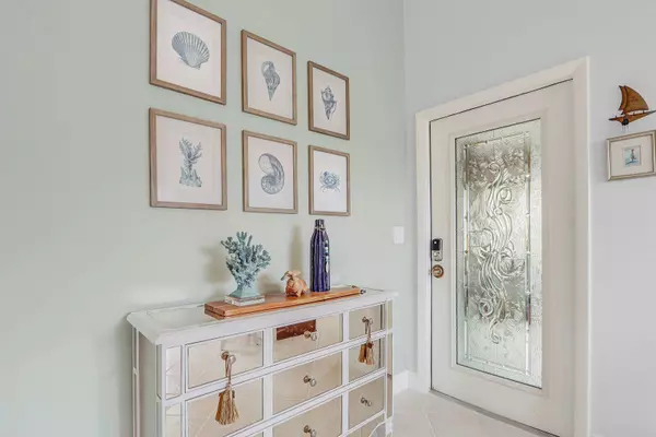 7655 SE Sugar Sand CIR, Hobe Sound, FL 33455