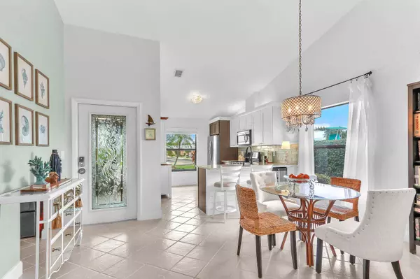 7655 SE Sugar Sand CIR, Hobe Sound, FL 33455