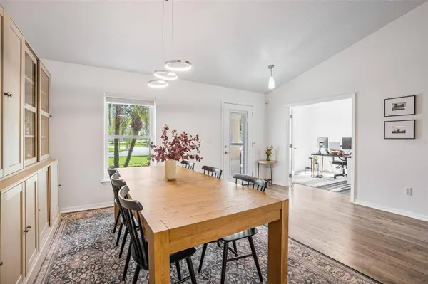6838 STONEHEATH LN, Port Orange, FL 32128