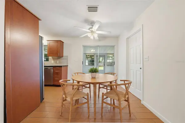 205 PONCE ST, New Smyrna Beach, FL 32168