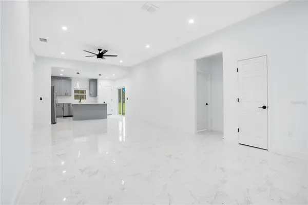 1903 VAN ALLEN CIR, Deltona, FL 32738