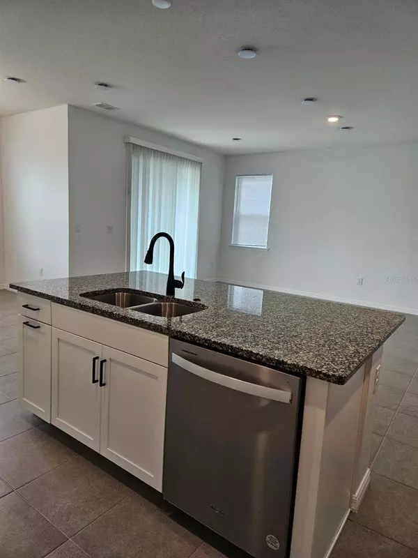 1772 STAMEN DR, Kissimmee, FL 34744