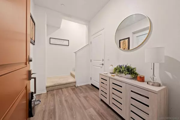 5360 Calle Rockfish #32, San Diego, CA 92154