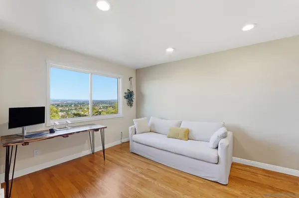 4220 La Pinata Way #236, Oceanside, CA 92057