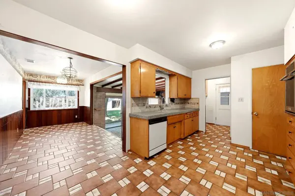 1261 Barnett, Ramona, CA 92065