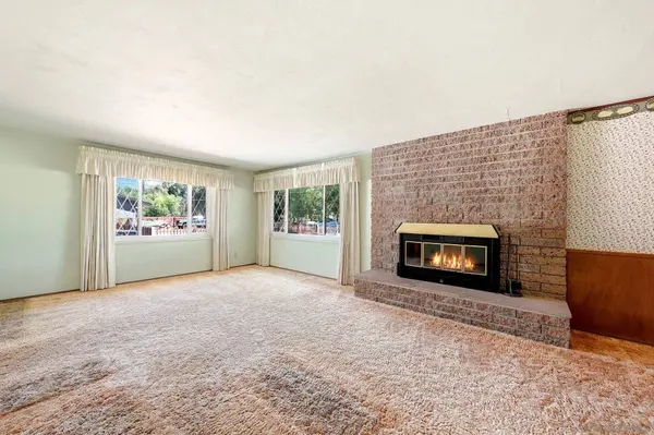 1261 Barnett, Ramona, CA 92065