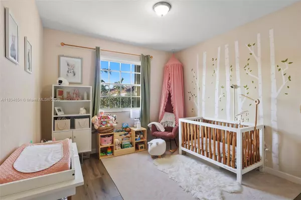 12956 SW 134th Terr, Miami, FL 33186