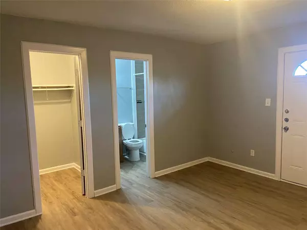 410 Thorndale RD #C, Taylor, TX 76574