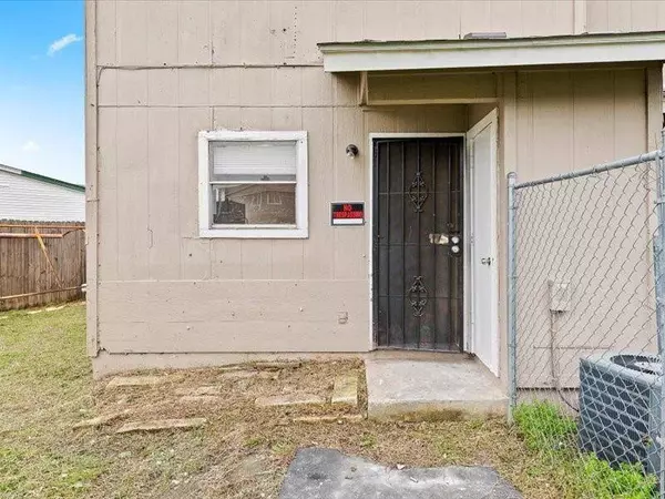 8412 Garcreek CIR #D, Austin, TX 78724