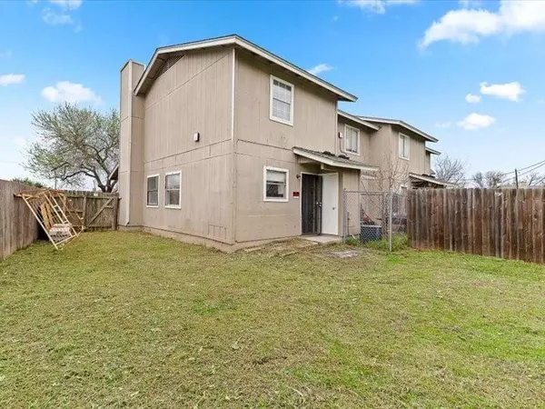 8412 Garcreek CIR #D, Austin, TX 78724