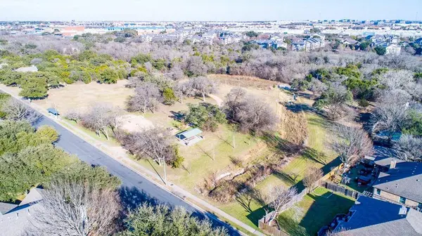 1901 Dapplegrey LN, Austin, TX 78727