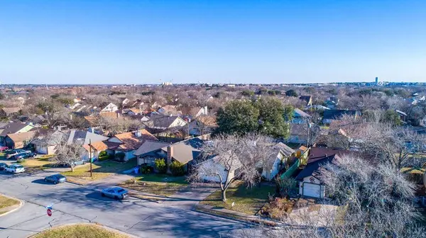 1101 Cresswell DR, Pflugerville, TX 78660