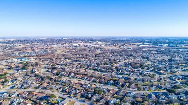 1101 Cresswell DR, Pflugerville, TX 78660