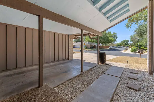 9011 Quail Valley DR #A, Austin, TX 78758