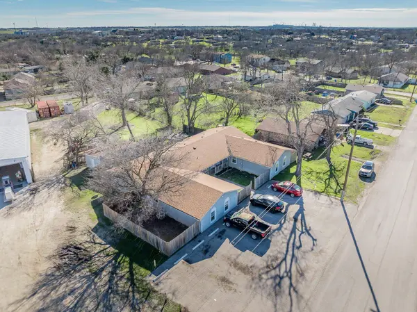 410 Old Thorndale RD #D, Taylor, TX 76574
