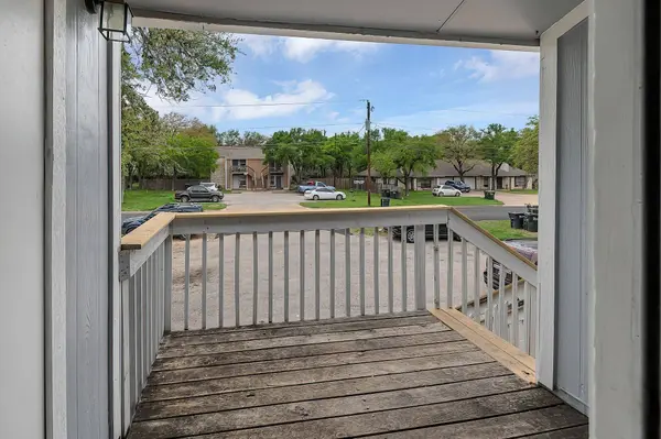 500 Algerita DR #C, Georgetown, TX 78628