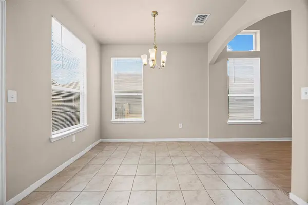 1700 Arborside DR, Austin, TX 78754