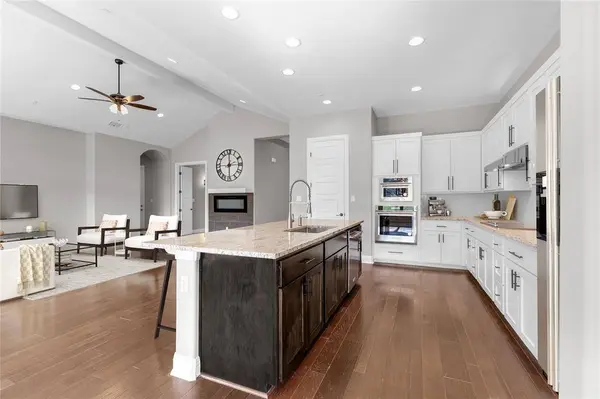 20701 Deep CRK, Lago Vista, TX 78645