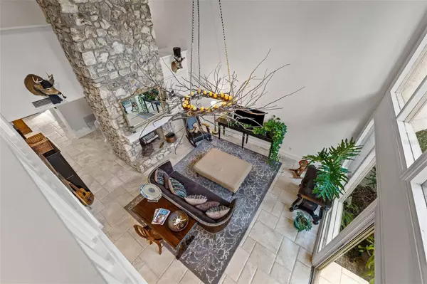 203 WEEPING ELM LN, Longwood, FL 32779