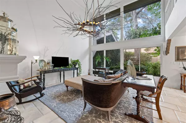 203 WEEPING ELM LN, Longwood, FL 32779