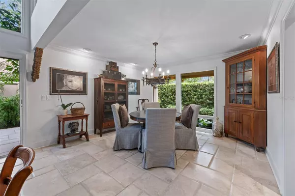 203 WEEPING ELM LN, Longwood, FL 32779