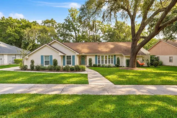2001 HIDDEN PINE LN