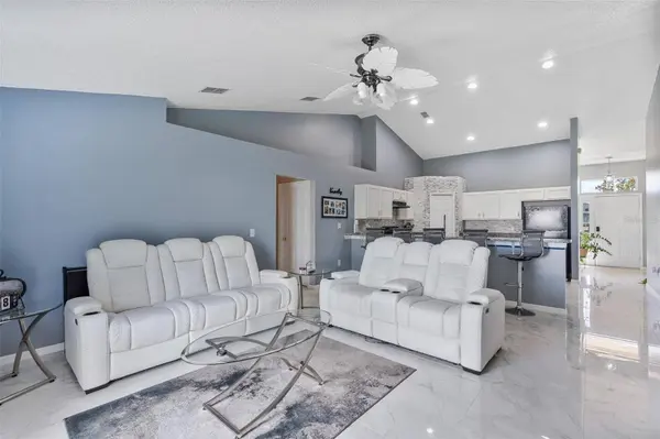 1961 SAWFISH DR, Kissimmee, FL 34759