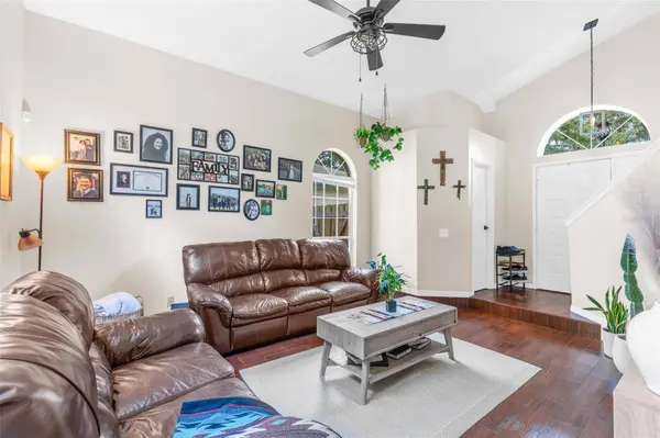 10561 SATINWOOD CIR, Orlando, FL 32825