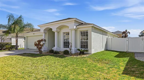 30428 RANDALL MANOR ST, Wesley Chapel, FL 33545