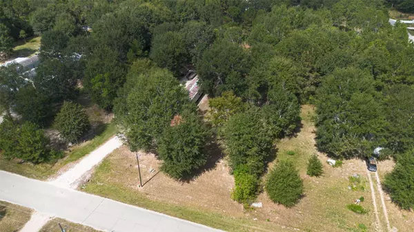 1657 County Road 3404, Cleveland, TX 77327