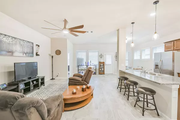 135 Winged Elm Ct, Willis, TX 77318