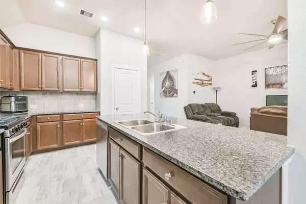 135 Winged Elm Ct, Willis, TX 77318