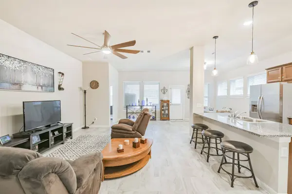 135 Winged Elm CT, Willis, TX 77318