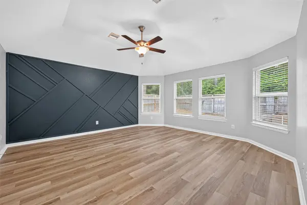 2805 Bretton Woods Dr, Conroe, TX 77301