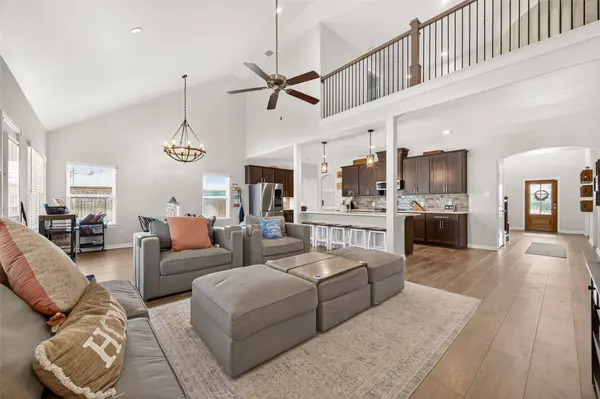 6122 Hazel Lake DR, Conroe, TX 77303
