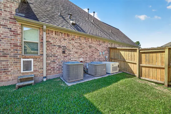 18902 Carson Glen DR, New Caney, TX 77357