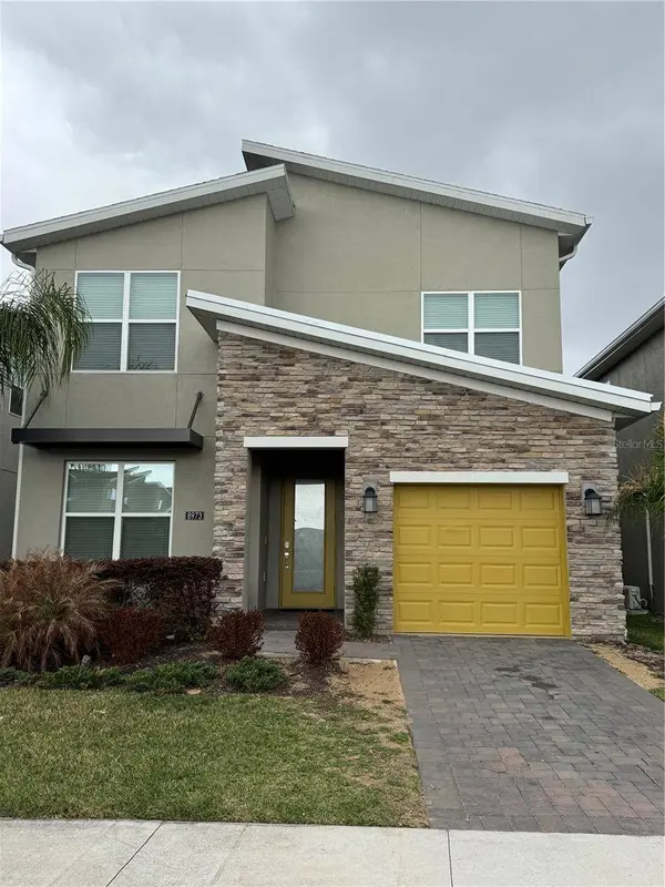 8973 PLAY THROUGH DR, Davenport, FL 33896