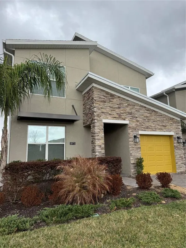 8973 PLAY THROUGH DR, Davenport, FL 33896