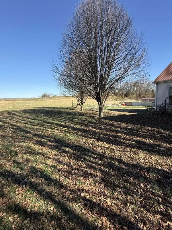 820 Highway 52 East #E, Portland, TN 37148