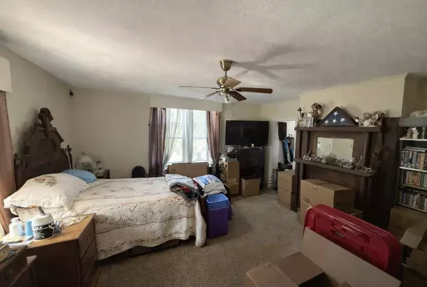 820 Highway 52 East #E, Portland, TN 37148