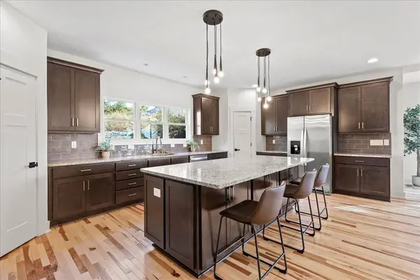 1229 N Avondale Cir, Nashville, TN 37207