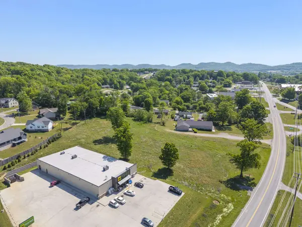 621 McMurry Blvd #E, Hartsville, TN 37074