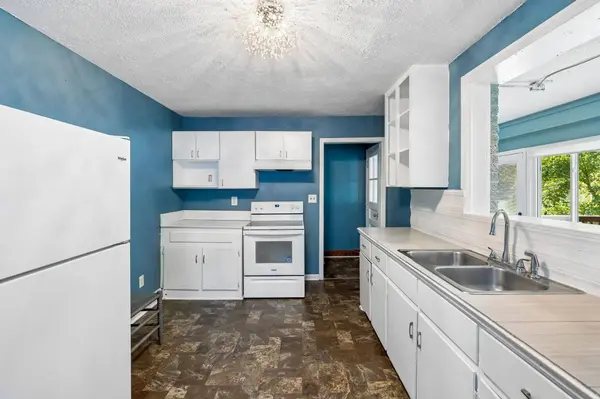 583 Brattontown Cir, Lafayette, TN 37083