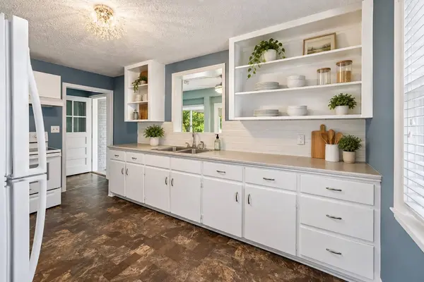 583 Brattontown Cir, Lafayette, TN 37083