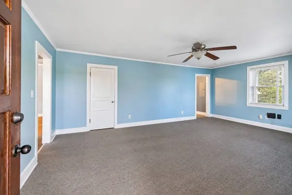 583 Brattontown Cir, Lafayette, TN 37083