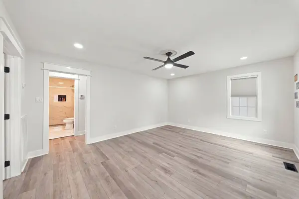 1009 43rd Ave #N, Nashville, TN 37209