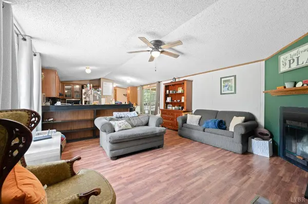 7515 New Chapel RD, Spout Spring, VA 24593