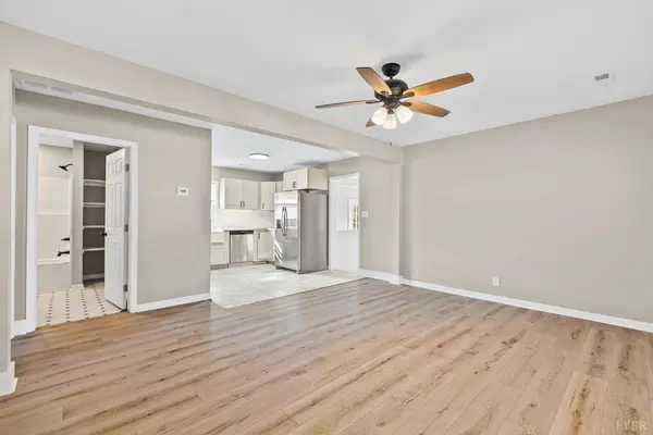 109 Carnell LN, Lynchburg, VA 24504