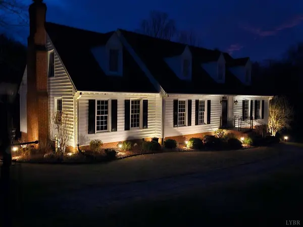 327 Hans Hill DR, Madison Heights, VA 24572