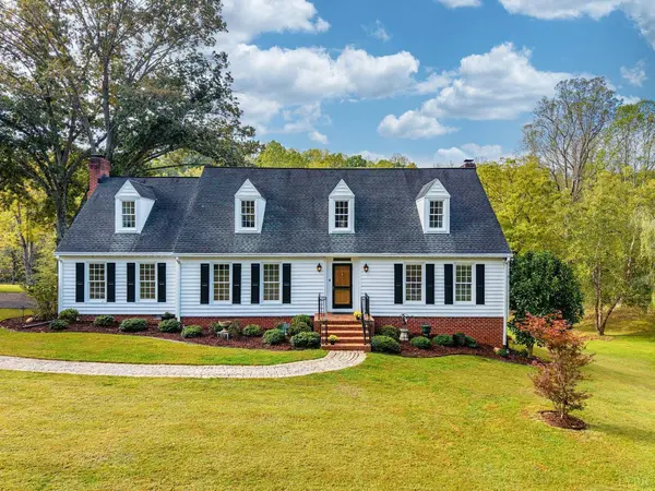 327 Hans Hill DR, Madison Heights, VA 24572